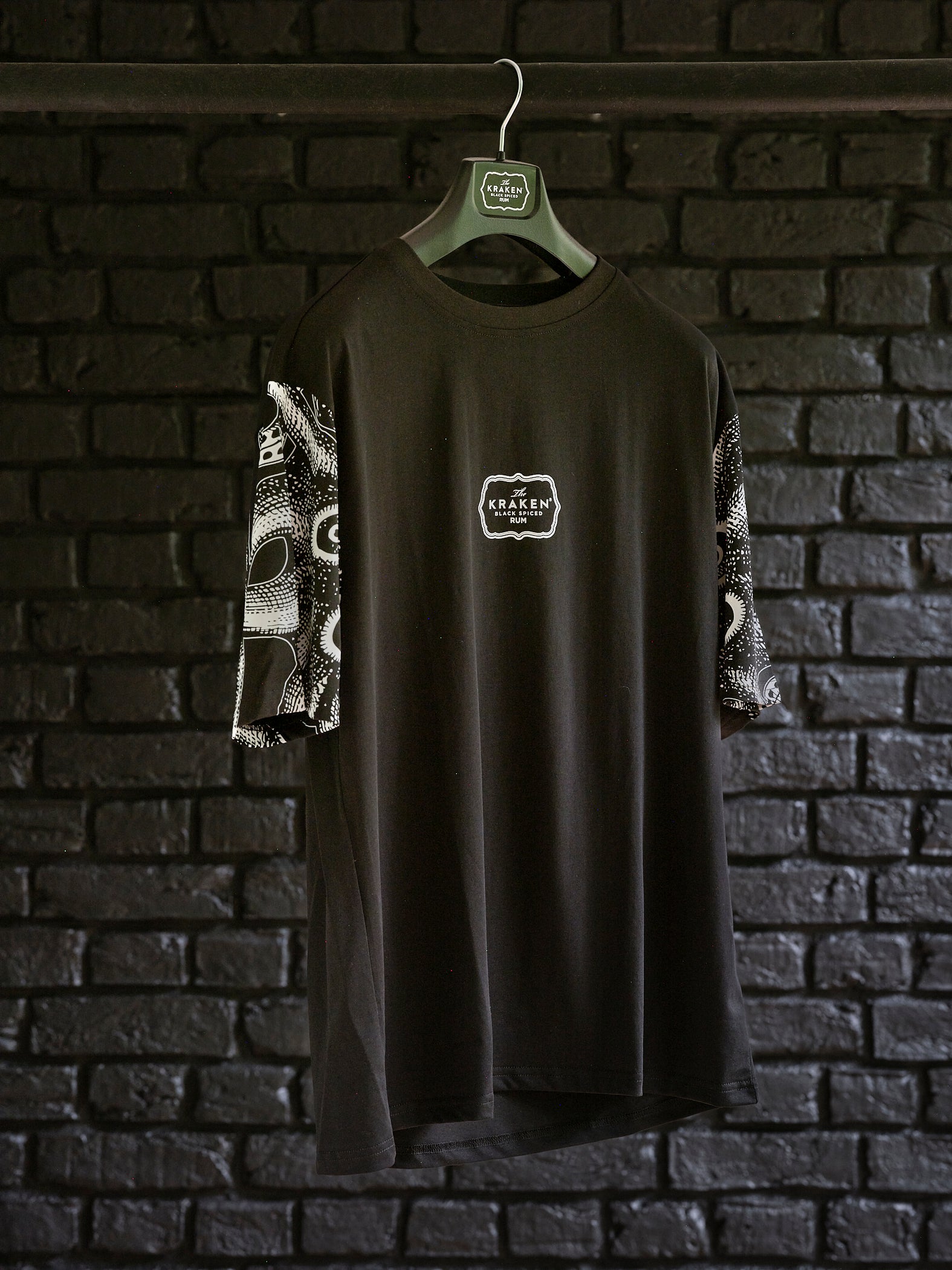 Kraken Sleeve-Print Tee